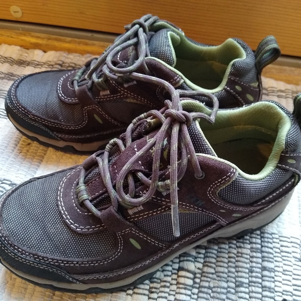 Women's LLBean hiking shoes
